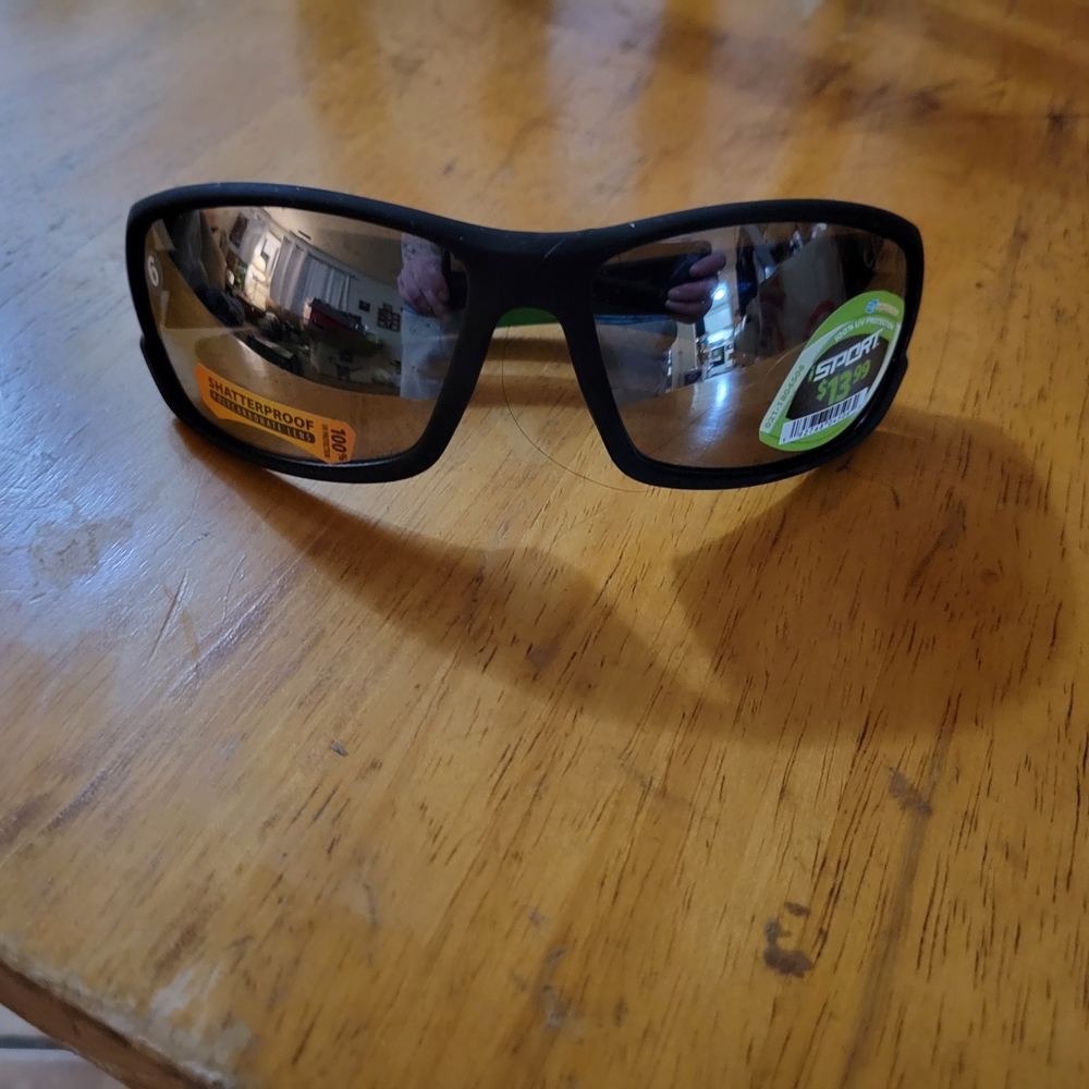 Sport Polarized Sunglasses — Black Frame, Mirrored Lenses